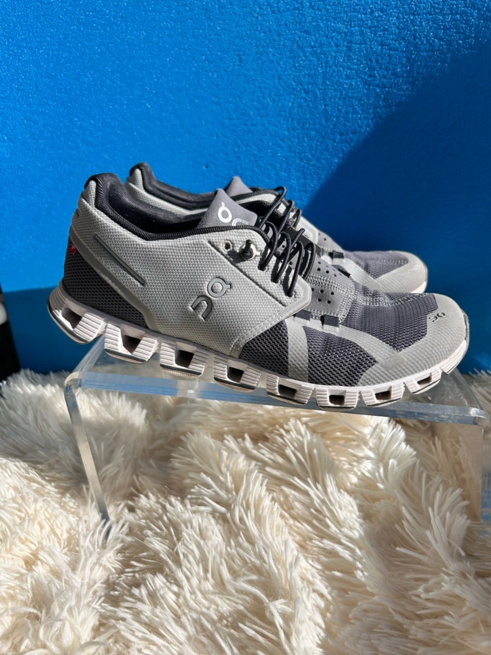 On Running women’s Athletic Shoes in Light Gray